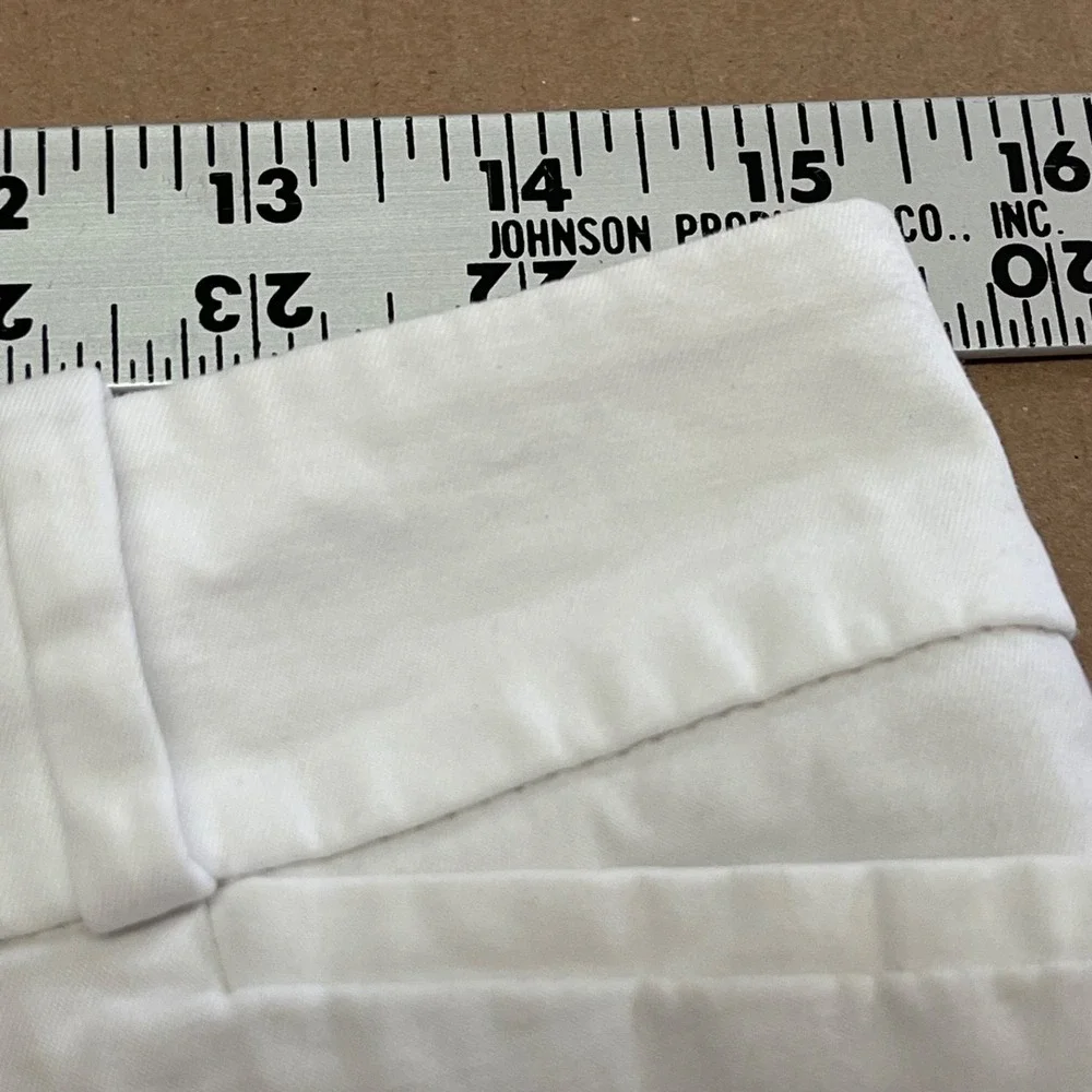 Talbots Petite Women's Size 4P White‎ Bermuda Walking Short Stretch